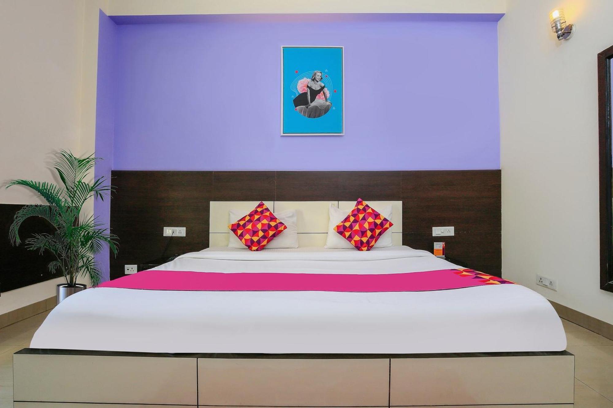 Hotel O Golf Stays Near Aravali Biodiversity Park غورغاون المظهر الخارجي الصورة